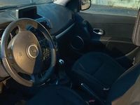 Usata Renault Clio II 75 CV (55 kW) 2011 Grigio Berlina