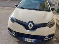 Usata Renault Captur 90 CV (66 kW) 2016 Beige SUV