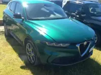 Usata Alfa Romeo Tonale Edizione Speciale 280 CV (205 kW) 2023 Verde / perlato SUV