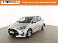 Usata Toyota Yaris Active 92 CV (67 kW) 2021 Argento Utilitaria