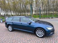 Usata VW Passat Business 119 CV (87 kW) 2020 Blu Station wagon