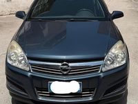 Usata Opel Astra 115 CV (84 kW) 2008 Blu Berlina