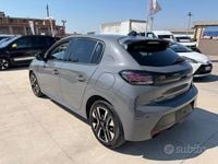 Usata Peugeot 208 Allure 101 CV (74 kW) 2025 Grigio Utilitaria