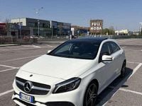 Usata Mercedes 180 Premium 109 CV (80 kW) 2017 Berlina