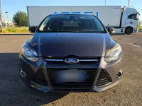 Usata Ford Focus Titanium 116 CV (85 kW) 2011 Grigio Berlina