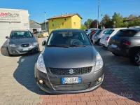 Usata Suzuki Swift 94 CV (69 kW) 2011 Grigio Utilitaria