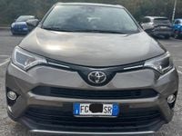 Usata Toyota RAV4 Style 143 CV (105 kW) 2016 Marrone SUV