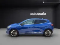 Usata Renault Clio V Techno 101 CV (74 kW) 2023 Bluazzurro Berlina