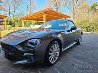Usata Fiat 124 Spider Lusso 140 CV (102 kW) 2017 Grigio Cabrio