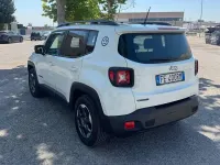 Usata Jeep Renegade 120 CV (88 kW) 2015 Bianco SUV