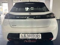 Usata Peugeot 208 Allure 102 CV (75 kW) 2021 Bianco Utilitaria