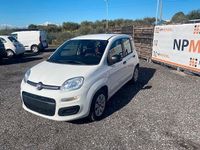 Usata Fiat Panda Lounge 69 CV (50 kW) 2016 Bianco Utilitaria