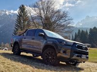 usata Toyota HiLux 2.8D 4WD Double Cab Invincible