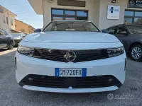 Usata Opel Astra Edition 131 CV (96 kW) 2023 Bianco Utilitaria