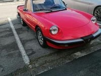 Usata Alfa Romeo Spider 104 CV (76 kW) 1984 Rosso Cabrio