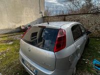 Usata Fiat Grande Punto Active 75 CV (55 kW) 2007 Grigio Utilitaria