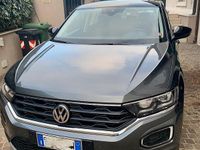 Usata VW T-Roc Style 116 CV (85 kW) 2018 Grigio SUV
