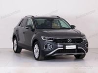 Usata VW T-Roc 150 CV (110 kW) 2024 Grigio SUV