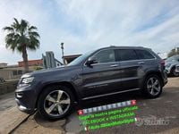 Usata Jeep Grand Cherokee Overland 250 CV (183 kW) 2015 Grigio SUV