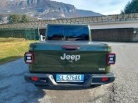 Usata Jeep Gladiator Overland 264 CV (194 kW) 2022 Verde Pick-up