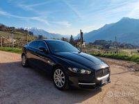 Usata Jaguar XE R-Sport 180 CV (132 kW) 2018 Nero Berlina