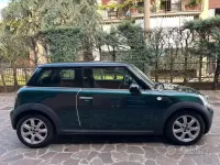 Usata Mini Cooper D 109 CV (80 kW) 2008 Verde Utilitaria