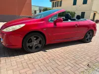 Usata Peugeot 307 CC 136 CV (100 kW) 2006 Rosso Cabrio