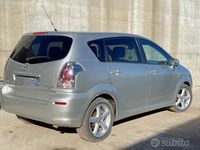 Usata Toyota Verso 132 CV (97 kW) 2012 Grigio Monovolume