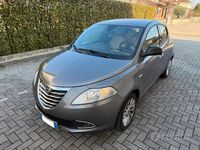 Usata Lancia Ypsilon Gold 95 CV (69 kW) 2014 Grigio Utilitaria