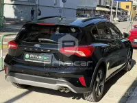 Usata Ford Focus Active 120 CV (88 kW) 2019 Nero Berlina