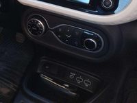 Usata Renault Twingo Life 69 CV (50 kW) 2022 Grigio Utilitaria