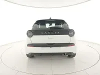 Usata Lancia Ypsilon 110 CV (80 kW) 2024 Bianco Utilitaria