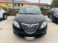 Usata Lancia Ypsilon Gold 95 CV (69 kW) 2012 Nero Utilitaria