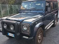 Usata Land Rover Defender 122 CV (89 kW) 2004 Bluazzurro Station wagon