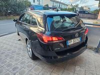Usata Opel Astra Innovation 110 CV (80 kW) 2018 Nero Station wagon