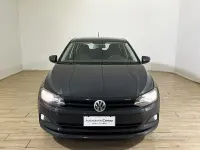Usata VW Polo Trendline 65 CV (47 kW) 2018 Grigio urano Utilitaria