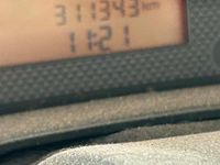 Usado Fiat Grande Punto 65 HP (47 kW) 2006 Cinzento Citadino