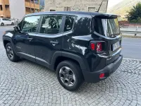 Usata Jeep Renegade Sport 120 CV (88 kW) 2017 Nero SUV