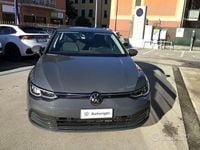 Usata VW Golf VIII Life 110 CV (80 kW) 2023 Grigio Berlina
