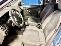 Usata Ford Focus 100 CV (73 kW) 2002 Blu Berlina
