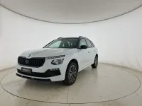 Nuova Skoda Kamiq 115 CV (84 kW) 2026 Bianco luna metallizzato nero tulipano p SUV