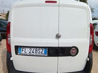 Usata Fiat Doblò 105 CV (77 kW) 2017 Bianco Monovolume