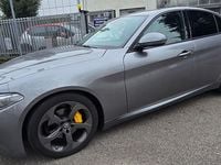 Usata Alfa Romeo Giulia Executive 160 CV (117 kW) 2019 Argento Berlina
