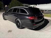 Usata Mercedes E220 AMG line 194 CV (142 kW) 2016 Nero Station wagon