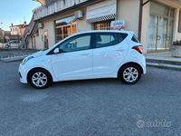 Usata Hyundai i10 67 CV (49 kW) 2016 Bianco Utilitaria