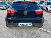 Usado Kia Rio EX 90 CV (66 kW) 2012 Negro Berlina