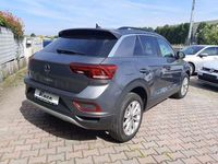 Usata VW T-Roc 110 CV (80 kW) 2023 Bianco SUV