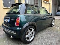 Usata Mini Cooper 116 CV (85 kW) 2004 Verde Utilitaria