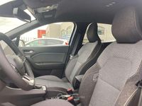 Nuova Renault Captur Techno 101 CV (74 kW) 2025 Blu iron/tetto nero SUV