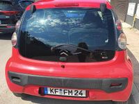Usado Citroën C1 68 CV (50 kW) 2008 Rojo Utilitario